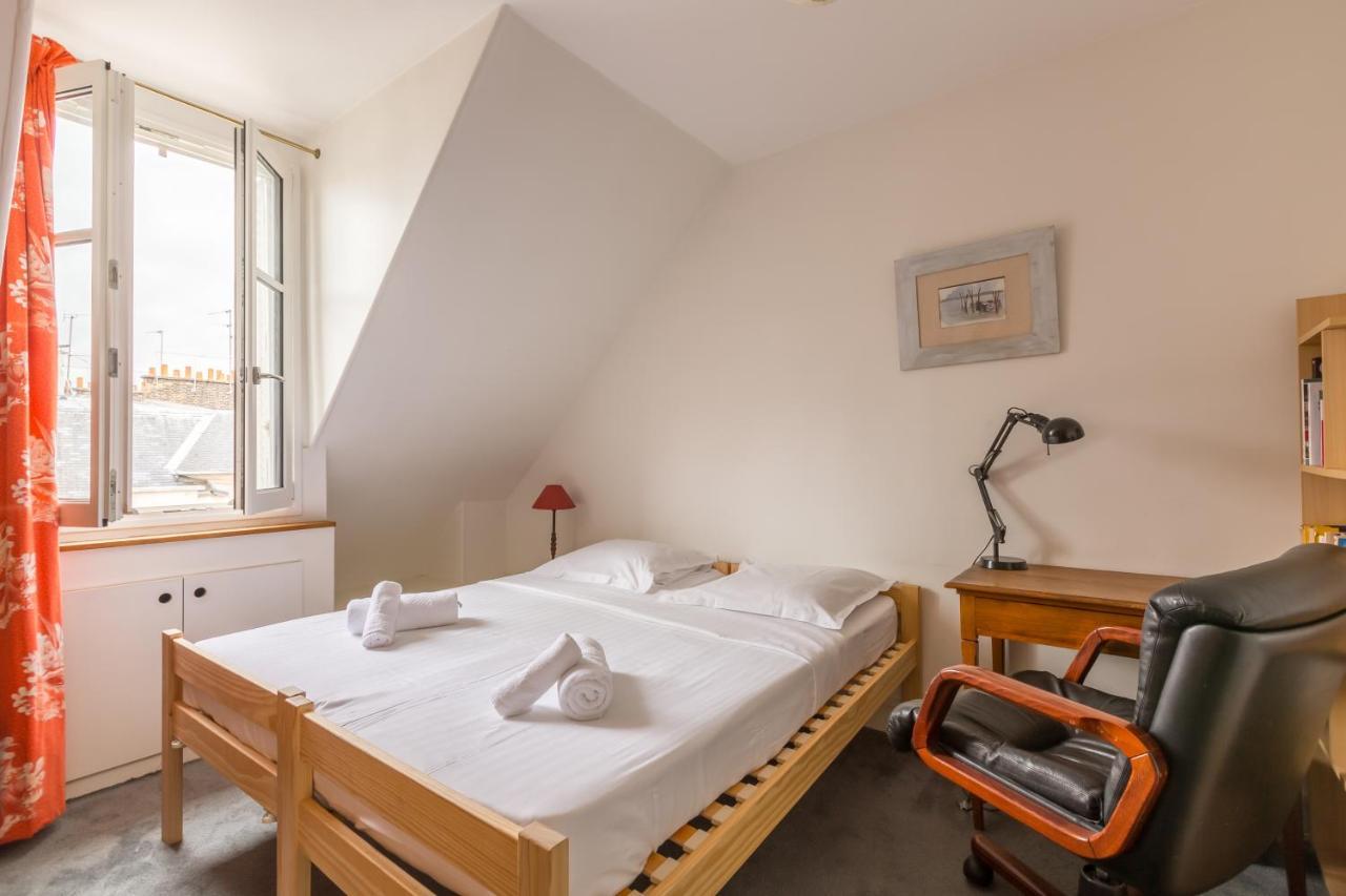 Veeve - Views To The Eighth Apartment Paris Exterior photo